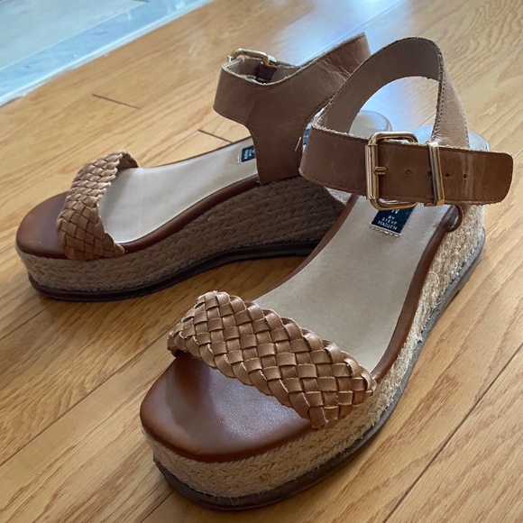 Leather Espadrille Wedge Sandal - Picture 2 of 9